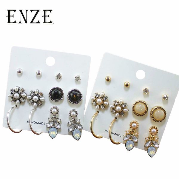 enze fashion lady stud earring 1 card / 6 pairs of white pearl flower circle woman earrings birthday gift for girl, Golden;silver
enze fashion lady stud earring 1 card / 6 pairs of white pearl flower circle woman earrings birthday gift for girl, Golden;silver