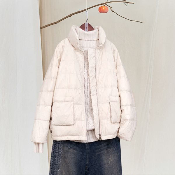 2019 winter new style short down jacket women's slim fit-style stand collar 90 white duck casual coat fashion, Black;white
2019 winter new style short down jacket women's slim fit-style stand collar 90 white duck casual coat fashion, Black;white
