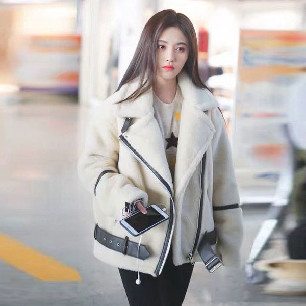kmetram faux fur coat female jacket autumn winter jacket women clothes 2019 lamb fur korean parka mujer chaqueta mujer my3432, Black
kmetram faux fur coat female jacket autumn winter jacket women clothes 2019 lamb fur korean parka mujer chaqueta mujer my3432, Black