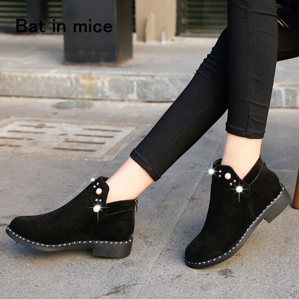 2018 winter autumn casual women shoes flats warm boots women botas shoes snow botas mujer zapatos plus size 35-40 a050, Black
2018 winter autumn casual women shoes flats warm boots women botas shoes snow botas mujer zapatos plus size 35-40 a050, Black