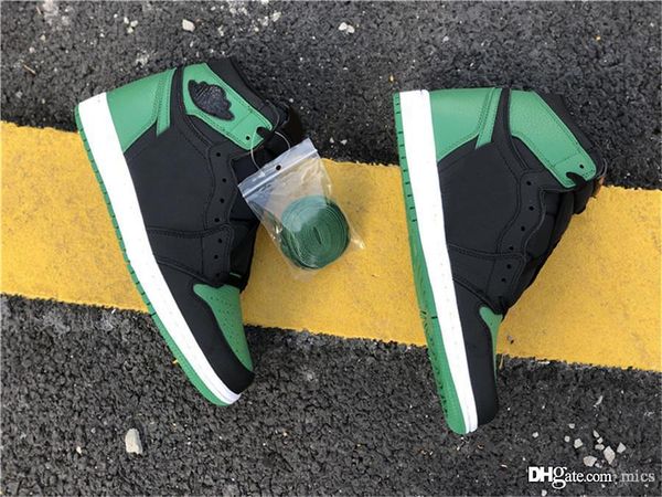 2020 новых аутентичного воздух 1 high og pine green court фиолетового ретро черного баскетбол обувь мужчина gym red 555088-030 кроссовки с о
2020 новых аутентичного воздух 1 high og pine green court фиолетового ретро черного баскетбол обувь мужчина gym red 555088-030 кроссовки с о