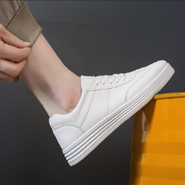 men casual shoes white black boys leather skateboard fashion designer mens trainers sports sneakers size 40-44 online sale
men casual shoes white black boys leather skateboard fashion designer mens trainers sports sneakers size 40-44 online sale