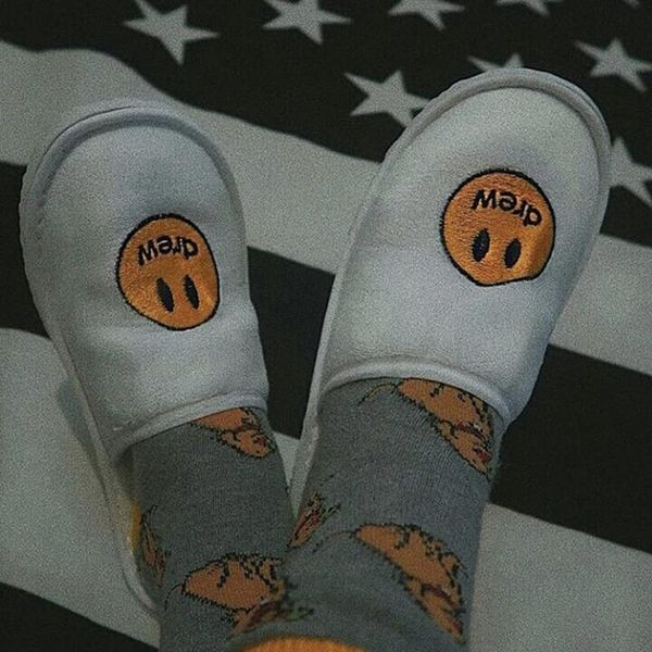 19ss джастин бибер drew house hotel тапочки флип-флоп hip hop мужчины женщины мужская мода free размер hflsxz045, Silver
19ss джастин бибер drew house hotel тапочки флип-флоп hip hop мужчины женщины мужская мода free размер hflsxz045, Silver