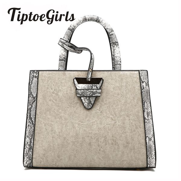serpentine pattern women handbags 2020 female luxury handbags black women bags designer tote messenger bags for sac a main
serpentine pattern women handbags 2020 female luxury handbags black women bags designer tote messenger bags for sac a main