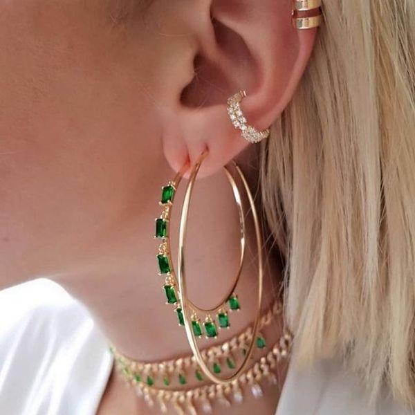48mm gold gold big earring hoops setting rainbow colorful green cz square huggie for women gorgeous fashion women earring 2020, Golden;silver
48mm gold gold big earring hoops setting rainbow colorful green cz square huggie for women gorgeous fashion women earring 2020, Golden;silver
