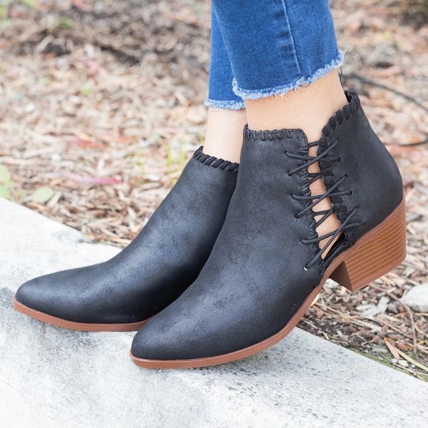 drop shipping 2019 new fashion women boots autumn boots zipper ankle winter suede luxury women shoes peep toe, Black
drop shipping 2019 new fashion women boots autumn boots zipper ankle winter suede luxury women shoes peep toe, Black