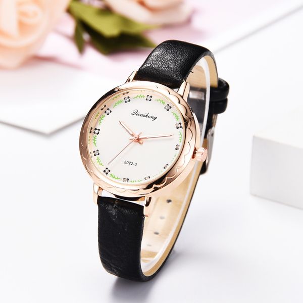 new fashion women 's luxury leather band analog quartz diamond wrist watch luxury ladies watch dress cc, Slivery;brown
new fashion women 's luxury leather band analog quartz diamond wrist watch luxury ladies watch dress cc, Slivery;brown
