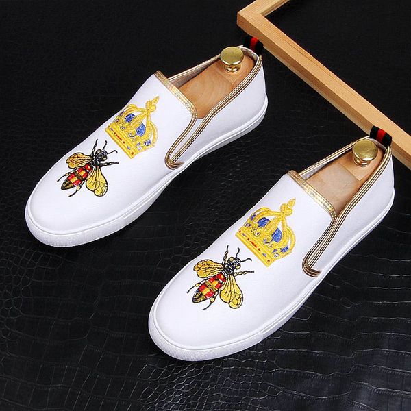 luxury designer men embroidery bees crown platform flats shoes skateboard man trending leisure shoes for streets web celebrity, Black
luxury designer men embroidery bees crown platform flats shoes skateboard man trending leisure shoes for streets web celebrity, Black