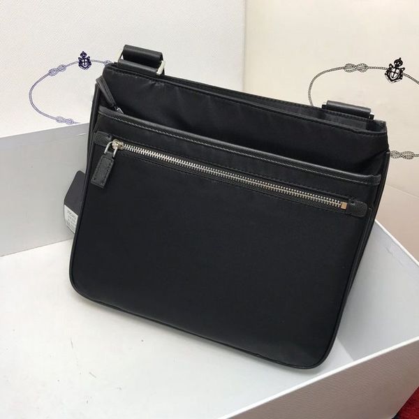 2020 men bags new fashion shoulder bag handbags wallet with zipper flap crossbody bag nylon message bag ing
2020 men bags new fashion shoulder bag handbags wallet with zipper flap crossbody bag nylon message bag ing