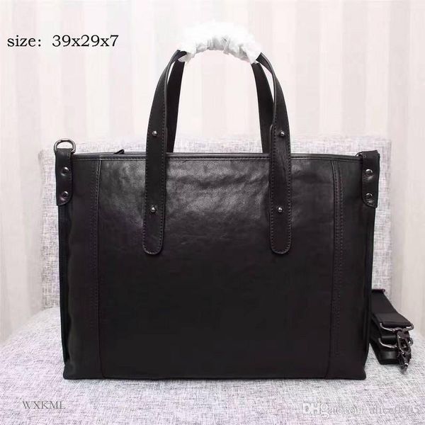 new arrival mens casual briefcases totes shoulder business bag genuine cow leather black bags luggages size 39x29x7cm
new arrival mens casual briefcases totes shoulder business bag genuine cow leather black bags luggages size 39x29x7cm