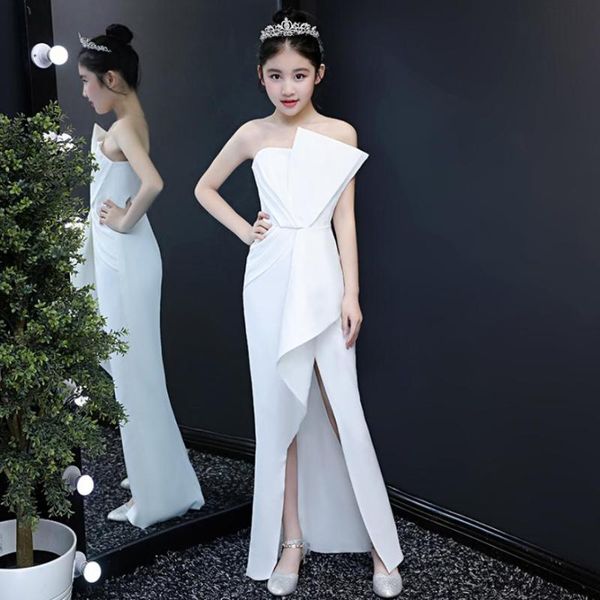 2020 summer high-end girls dresses wedding party catwalk white gown shoulderless slim-fit evening dress modis kids clothes y1505, Red;yellow
2020 summer high-end girls dresses wedding party catwalk white gown shoulderless slim-fit evening dress modis kids clothes y1505, Red;yellow
