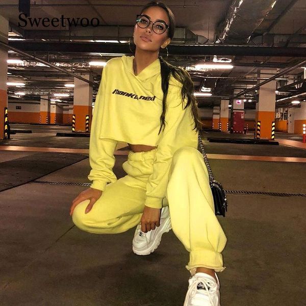 sweetwoo fashion sports and leisure two-piece set neckline zipper waist sweater tunic trousers running suit jogging suits yellow, Black;blue
sweetwoo fashion sports and leisure two-piece set neckline zipper waist sweater tunic trousers running suit jogging suits yellow, Black;blue