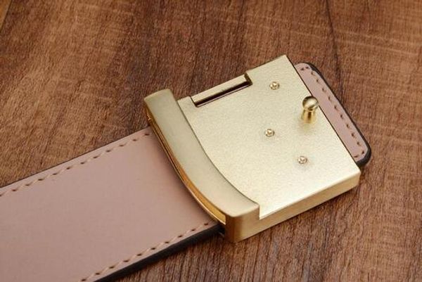 2018 de ign belt men and women fa hion belt genuine leather luxury belt brand wai t belt gold ilver black buckle, Black;brown
2018 de ign belt men and women fa hion belt genuine leather luxury belt brand wai t belt gold ilver black buckle, Black;brown