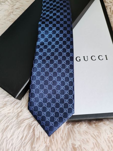 fashion brand men ties 100% silk jacquard classic woven handmade men's tie necktie for men wedding casual and business neck ties 1002, Blue;purple
fashion brand men ties 100% silk jacquard classic woven handmade men's tie necktie for men wedding casual and business neck ties 1002, Blue;purple