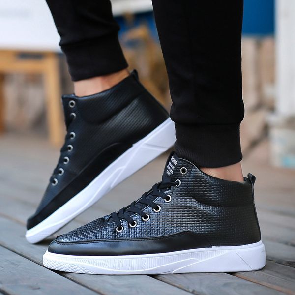 spring and summer men's short boots high-end men's shoes new casual shoes british man artificial pu leather boots, Black
spring and summer men's short boots high-end men's shoes new casual shoes british man artificial pu leather boots, Black