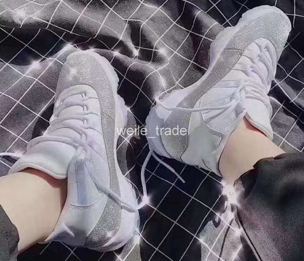 2020 fashion 11 wmns metallic silver men basketball shoes sneakers jumpman 11s white basket ball trainers sport sneakers men des chaussures
2020 fashion 11 wmns metallic silver men basketball shoes sneakers jumpman 11s white basket ball trainers sport sneakers men des chaussures