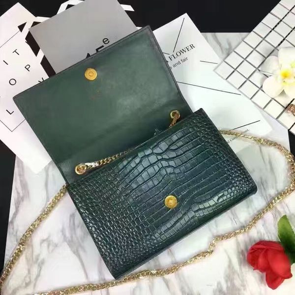 popular genuine leather shoulder brand bag for lady designer-alligator shipping selling xowdr, Red;black
popular genuine leather shoulder brand bag for lady designer-alligator shipping selling xowdr, Red;black