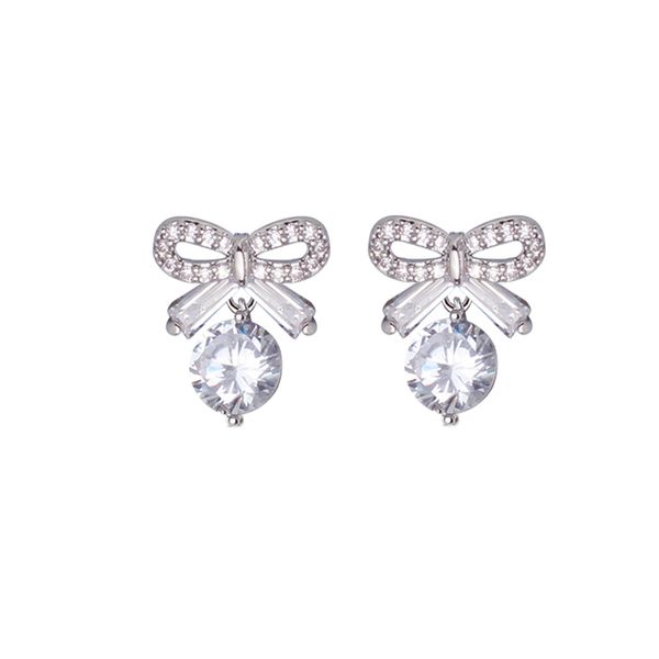 2019 new silver color cz zircon bowknot stud earrings fashion crystal small earrings for women party jewelry, Golden;silver
2019 new silver color cz zircon bowknot stud earrings fashion crystal small earrings for women party jewelry, Golden;silver