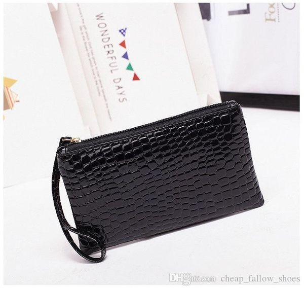 fashion mini purse card package activities gifts wallets holders lingroga ladies handbag serpentine casual shopping, Red;black
fashion mini purse card package activities gifts wallets holders lingroga ladies handbag serpentine casual shopping, Red;black