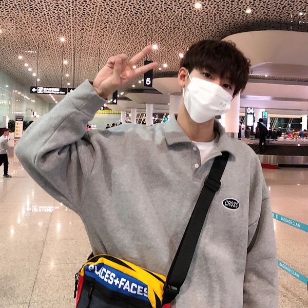 autumn new hoodies men fashion solid color cotton casual lapel pullover man streetwear wild hip hop loose sweatshirt male hoodie, Black 
autumn new hoodies men fashion solid color cotton casual lapel pullover man streetwear wild hip hop loose sweatshirt male hoodie, Black