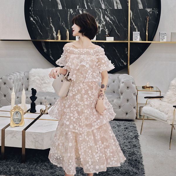 off shoulder oriental short style banquet dresses chinese vintage traditional wedding cheongsam elegant evening party gowns, Red
off shoulder oriental short style banquet dresses chinese vintage traditional wedding cheongsam elegant evening party gowns, Red