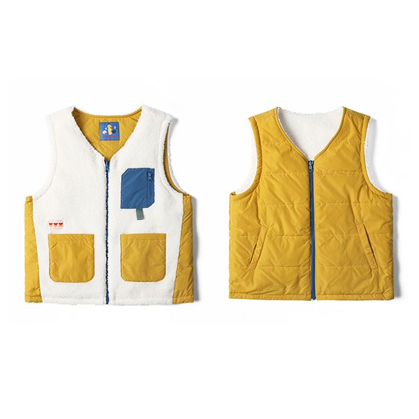 new fashion design two-sided wearing lambskin color matching vest autumn warm quilted jacket vest suitable for teenage girl, Black;white
new fashion design two-sided wearing lambskin color matching vest autumn warm quilted jacket vest suitable for teenage girl, Black;white