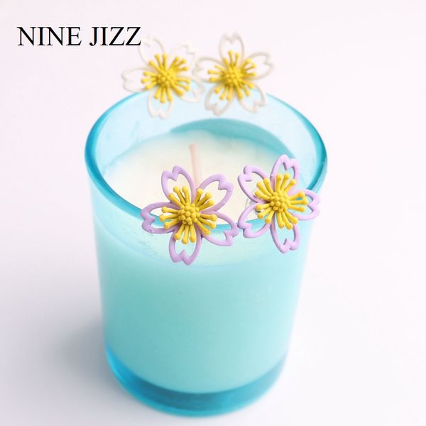 ninejizz small chrysanthemum flower stud earrings for women gift simple style daisy cute simple summer fresh statement earrings, Golden;silver
ninejizz small chrysanthemum flower stud earrings for women gift simple style daisy cute simple summer fresh statement earrings, Golden;silver