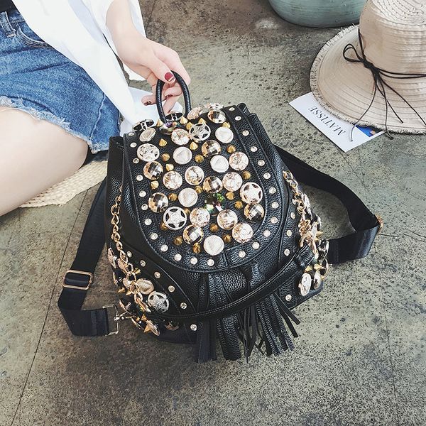 luxury rivet button fashion backpack women rock style chain diagonal crossbody new bucket string pearl shoulder bag backpack drop shipping
luxury rivet button fashion backpack women rock style chain diagonal crossbody new bucket string pearl shoulder bag backpack drop shipping