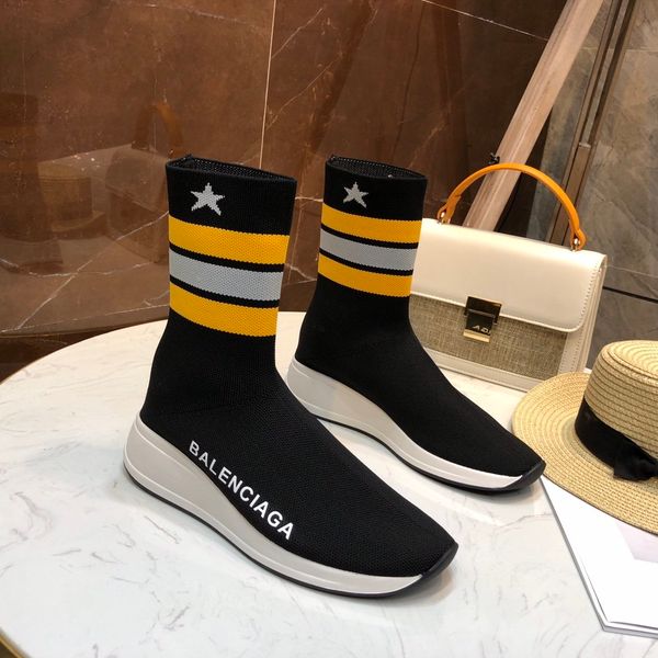 2020 new ze luxury designer couple stretch socks sneakers couple socks casual shoes women and men casual shoes
2020 new ze luxury designer couple stretch socks sneakers couple socks casual shoes women and men casual shoes
