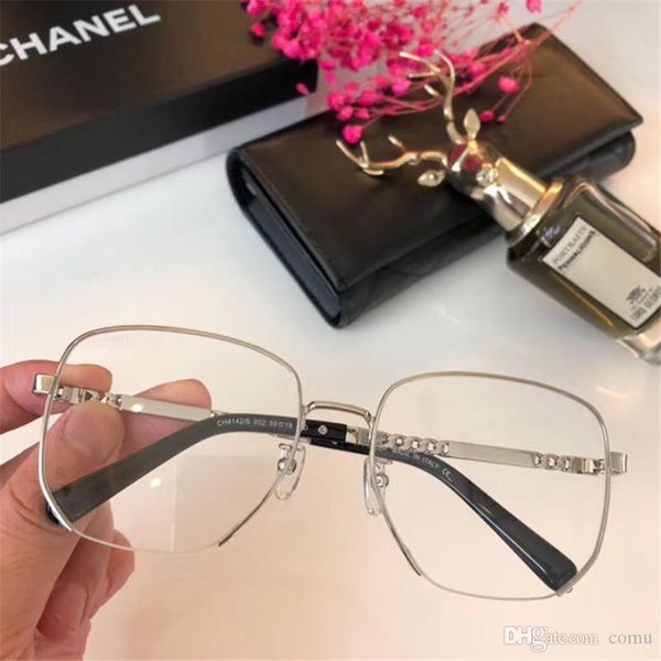 fashion new luxury men's and women's sunglasses 4142 sunglasses women's fashion designer goggles designer uv protection, White;black
fashion new luxury men's and women's sunglasses 4142 sunglasses women's fashion designer goggles designer uv protection, White;black