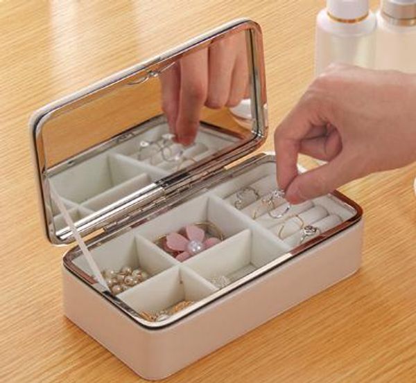 pu leather jewelry storage box travel portable necklace ring earrings display organizer with mirror beige pink women gift
pu leather jewelry storage box travel portable necklace ring earrings display organizer with mirror beige pink women gift