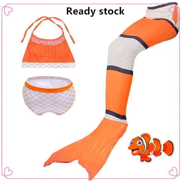 cute cartoon girl's mermaid tail costumes swimsuit set summer beachwear with swimming fins, Black;red
cute cartoon girl's mermaid tail costumes swimsuit set summer beachwear with swimming fins, Black;red