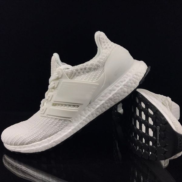 Brand Ultra 4.0 Running Shoes Mens Womens White Designer Sneakers Fashion Sports Trainers Many Colors High Quality
Brand Ultra 4.0 Running Shoes Mens Womens White Designer Sneakers Fashion Sports Trainers Many Colors High Quality