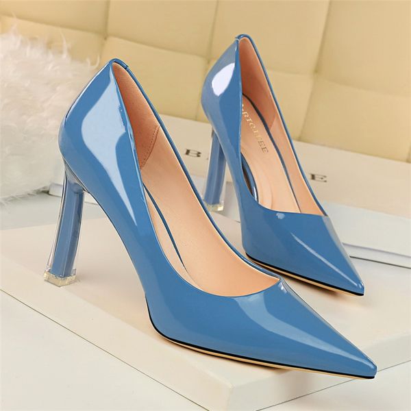 2020 spring new fashion women yellow blue high heels pumps luxury designer patent leather clear heels female party wedding shoes, Black
2020 spring new fashion women yellow blue high heels pumps luxury designer patent leather clear heels female party wedding shoes, Black