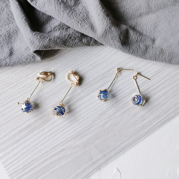 s925 silver needle dream blue starry stud earrings niche feminine planet cosmic winding earrings, Golden
s925 silver needle dream blue starry stud earrings niche feminine planet cosmic winding earrings, Golden
