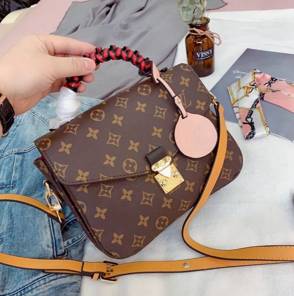 luxury handbag fashion crossbody women bag favorite design chain clutch leather handbags -12954, Black
luxury handbag fashion crossbody women bag favorite design chain clutch leather handbags -12954, Black