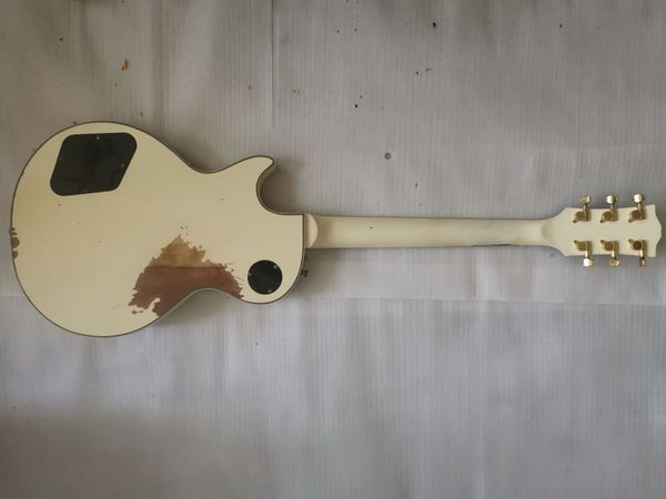 custom shop 1959 heavy relic white cream electric guitar ebony fingerboard, one piece neck, little pin bridge, gold grover schaller tuners
custom shop 1959 heavy relic white cream electric guitar ebony fingerboard, one piece neck, little pin bridge, gold grover schaller tuners