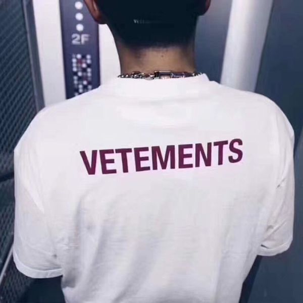 19ss vetements 3 м светоотражающий логотип футболка хип-хоп улица скейтборд тройник мужчины женщины повседневная мода классический короткие, White;black
19ss vetements 3 м светоотражающий логотип футболка хип-хоп улица скейтборд тройник мужчины женщины повседневная мода классический короткие, White;black