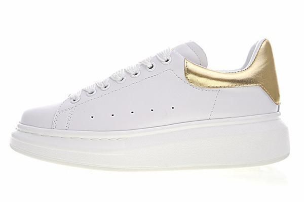qualitys luxury fashion designer shoes 3m reflective women men leather platform casual shoe triple white black red navy flat chaussures l14
qualitys luxury fashion designer shoes 3m reflective women men leather platform casual shoe triple white black red navy flat chaussures l14