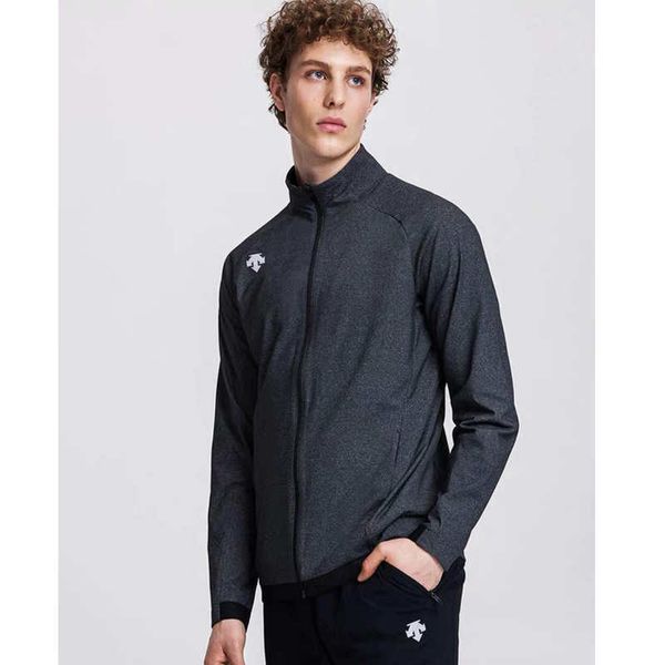 2019 new arrival men designer knited jackets fashion luxury running man jacket coat brand mens sports jacket clothes, Black;brown
2019 new arrival men designer knited jackets fashion luxury running man jacket coat brand mens sports jacket clothes, Black;brown