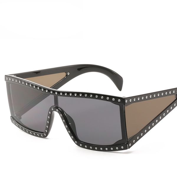 1pcs brand designer sunglasses personality big frame sunglasses men women uv protection retro eyewear diamond glasses, White;black
1pcs brand designer sunglasses personality big frame sunglasses men women uv protection retro eyewear diamond glasses, White;black