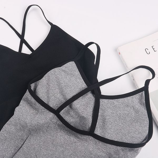 douyin selling online celebrity strapped vest women's summer seamless versatile cross-back underwear tube wrap-around wi, Black;white
douyin selling online celebrity strapped vest women's summer seamless versatile cross-back underwear tube wrap-around wi, Black;white