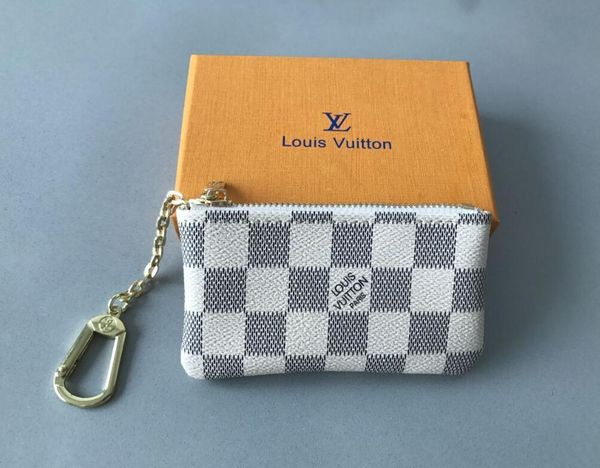 D3 2020 4-цветный KEY МЕШОК Damier кожаный захват с высоким качеством известных классических дам брелок сумка монета небольшой кожаный мешок C6L0
D3 2020 4-цветный KEY МЕШОК Damier кожаный захват с высоким качеством известных классических дам брелок сумка монета небольшой кожаный мешок C6L0