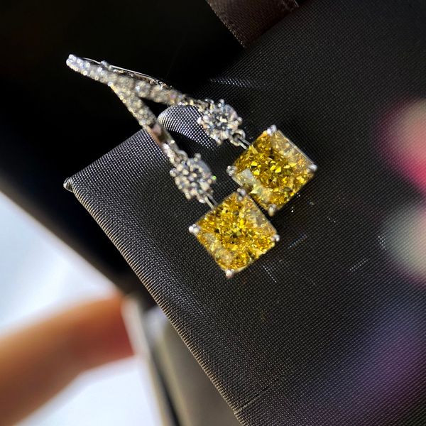 women earringssquare diamond earrings style for women chrismas gift earrings 2020 new designer 2, Golden;silver
women earringssquare diamond earrings style for women chrismas gift earrings 2020 new designer 2, Golden;silver