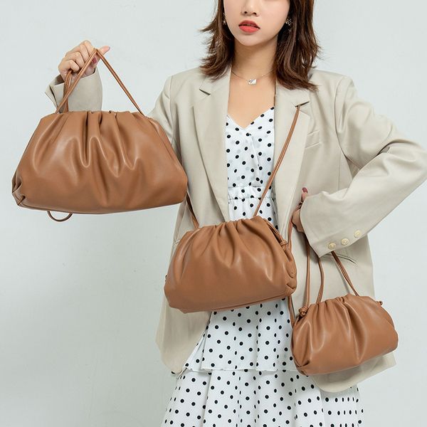 new cloud shape women day clutch bag pleated dumpling shoulder messenger bag small cute lady crossbody handbag
new cloud shape women day clutch bag pleated dumpling shoulder messenger bag small cute lady crossbody handbag