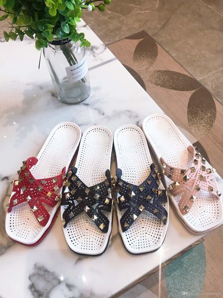 new arrival rivets ladies casual word slippers sole massage function double d brand sell beach slippers, Black
new arrival rivets ladies casual word slippers sole massage function double d brand sell beach slippers, Black