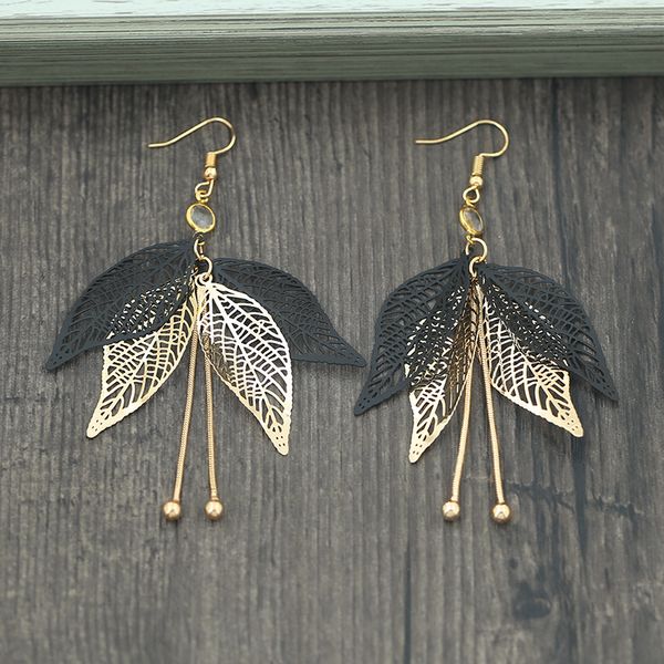 korean bride crown headdress earrings set gold atmosphere wedding crown dress accessories wedding hair accessories, Golden;white
korean bride crown headdress earrings set gold atmosphere wedding crown dress accessories wedding hair accessories, Golden;white
