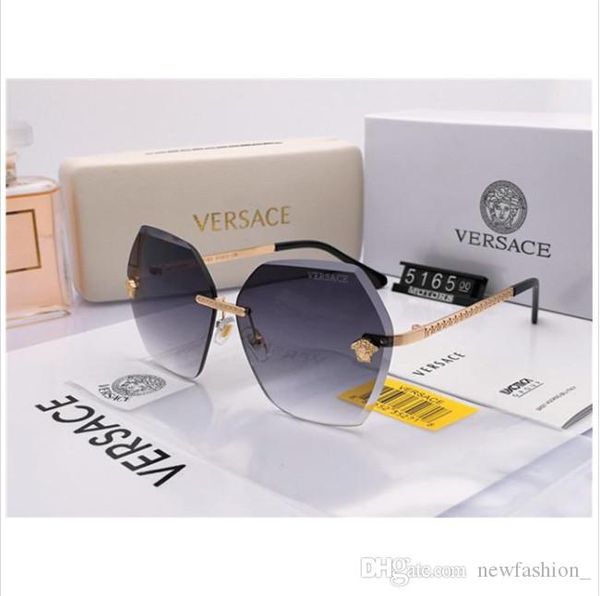 european and american style outstanding men's and women's clothing brand sunglasses frame metal resin lens sunglasses goggle, White;black
european and american style outstanding men's and women's clothing brand sunglasses frame metal resin lens sunglasses goggle, White;black