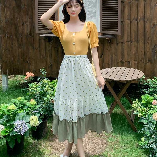 women's skirt summer elastic waist stitching pleated polka dot chiffon skirt women casual long midi big swing, Black
women's skirt summer elastic waist stitching pleated polka dot chiffon skirt women casual long midi big swing, Black