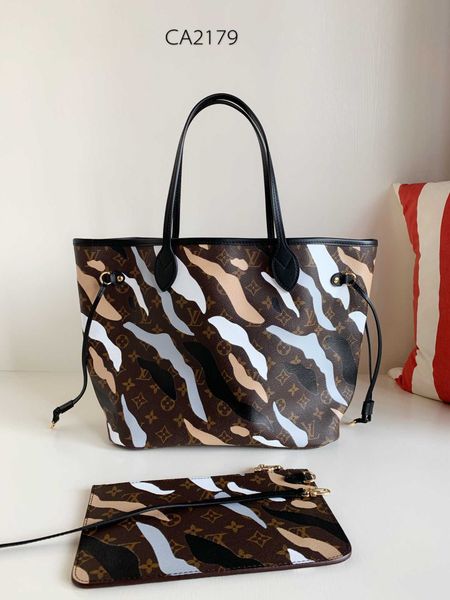 new style women shoulder bag totes fashion letter real leather crossbody shopping bags for ladies
new style women shoulder bag totes fashion letter real leather crossbody shopping bags for ladies